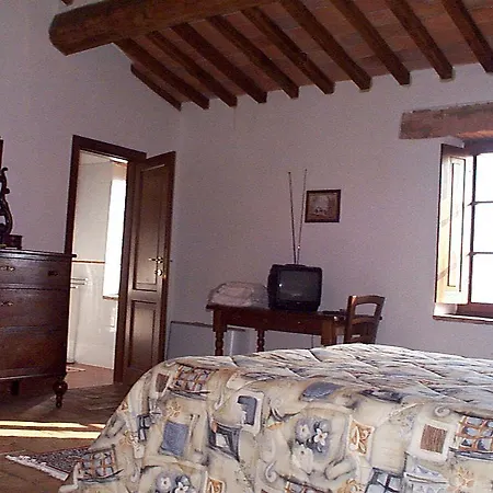 Country house Castello Di Monteliscai *